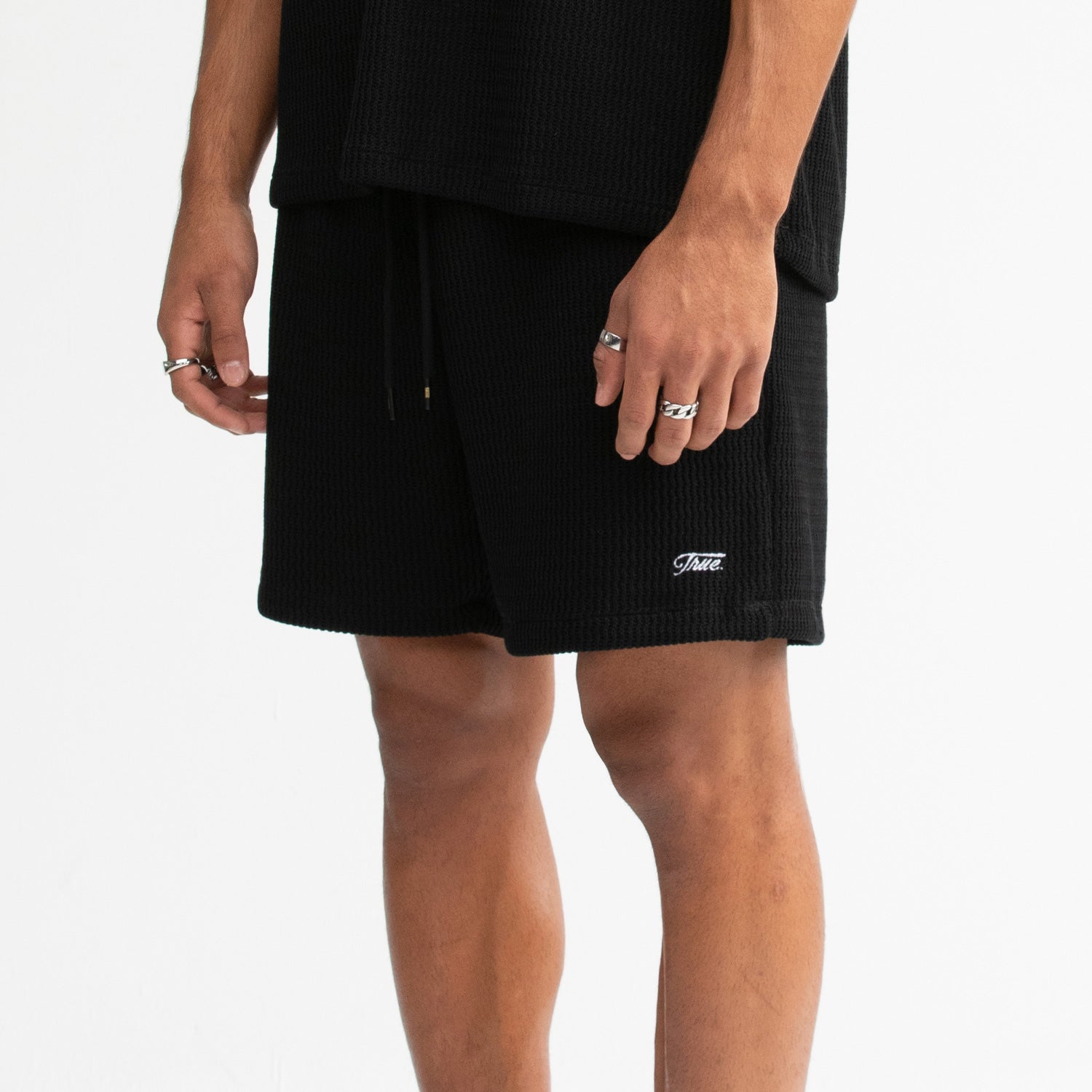 True Knitted Resort Bermuda - Black