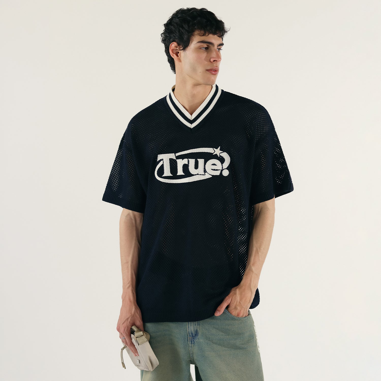 TRUE Knit Oversized V-Neck Jersey