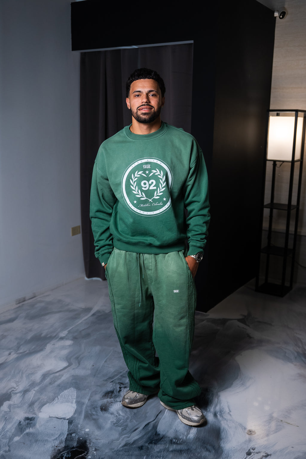 TRUE One Pulse Pullover- Gradient Green