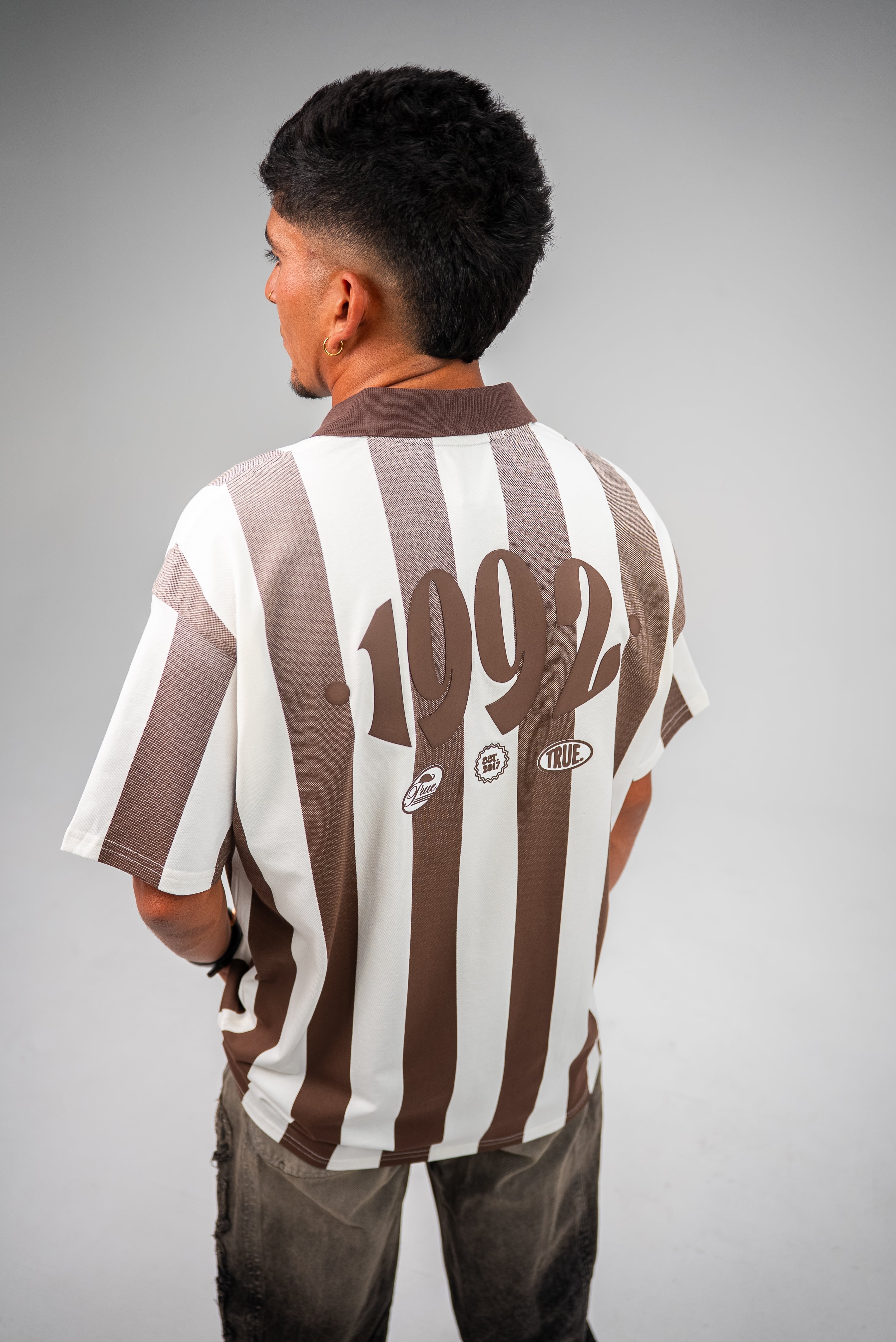 TRUE Paraiso Oversized Soccer Tshirt - Brown