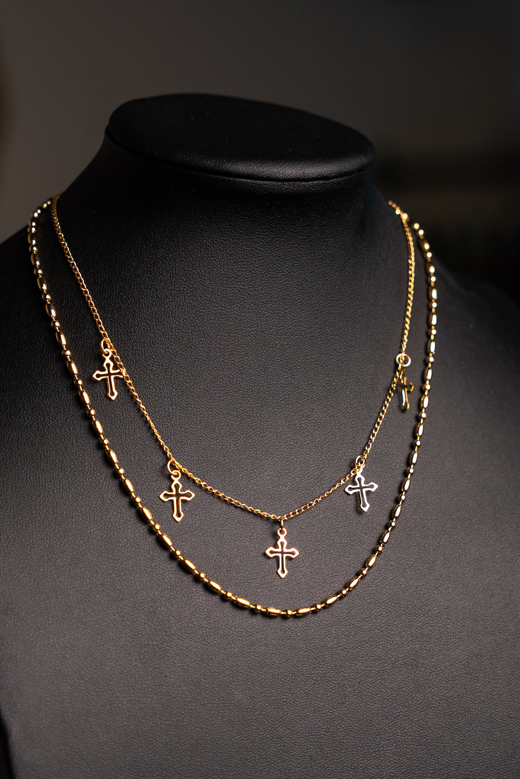 Cross Chocker