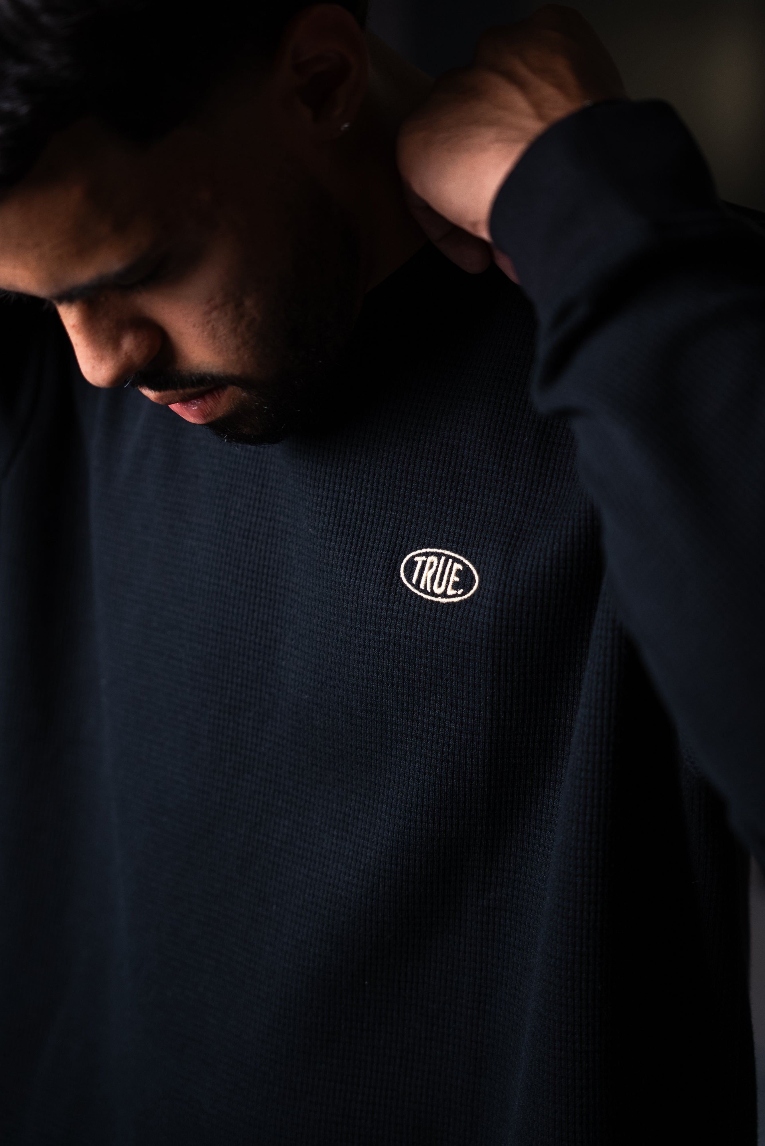 True Uniform Crewneck LS - Black