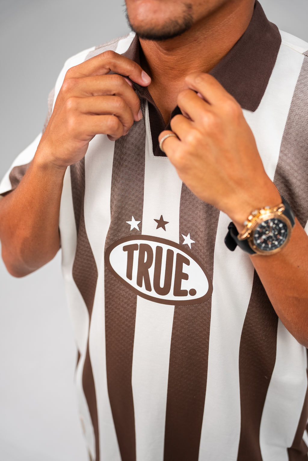 TRUE Paraiso Oversized Soccer Tshirt - Brown