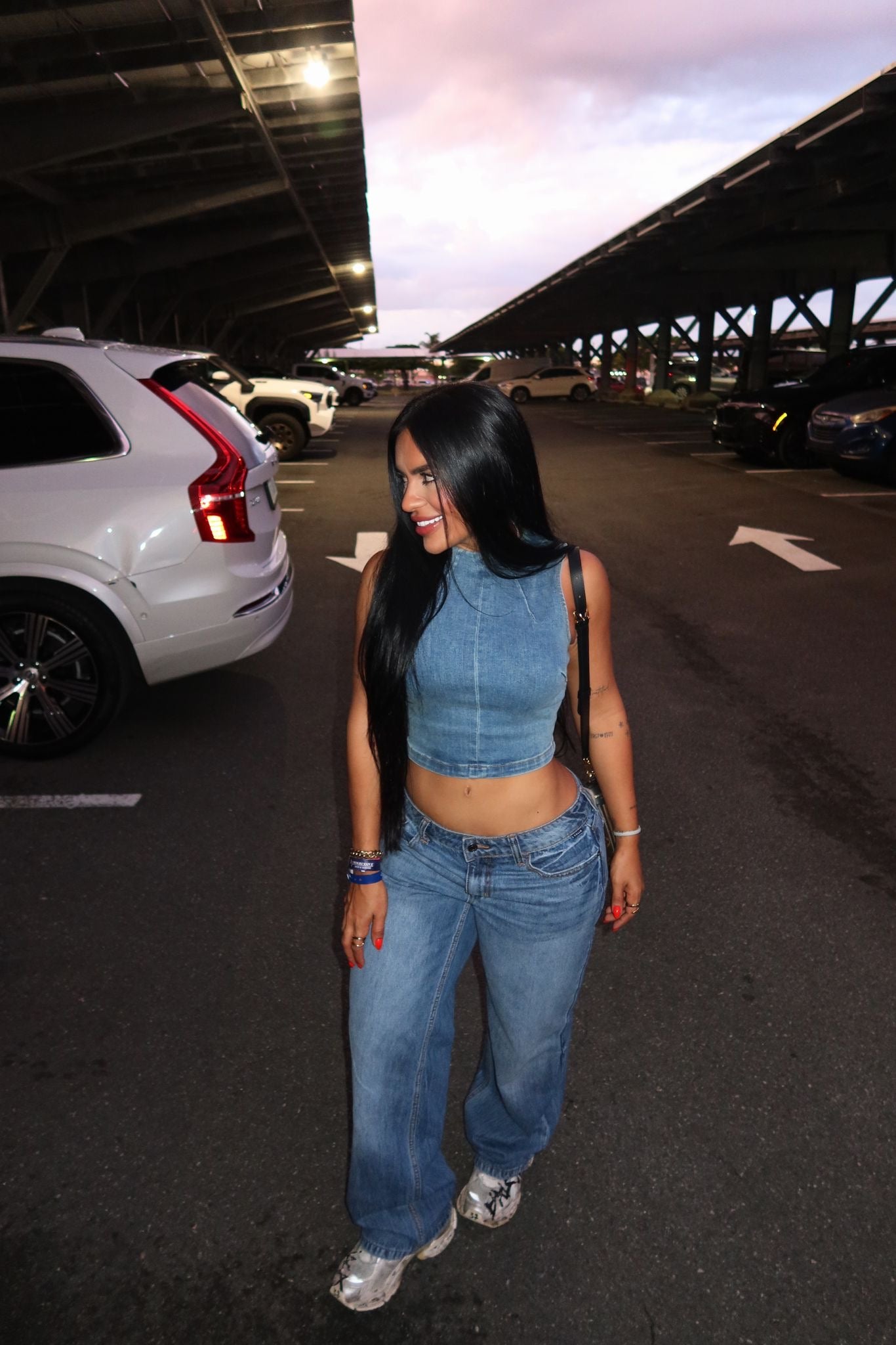 LW Med Wash Baggy Jean