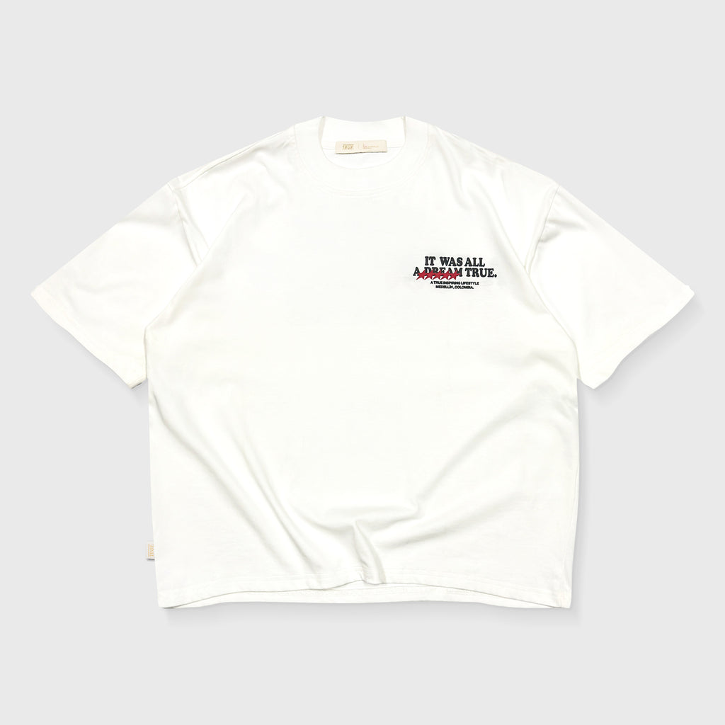 TRUE Dreams Boxy Tshirt - Cream